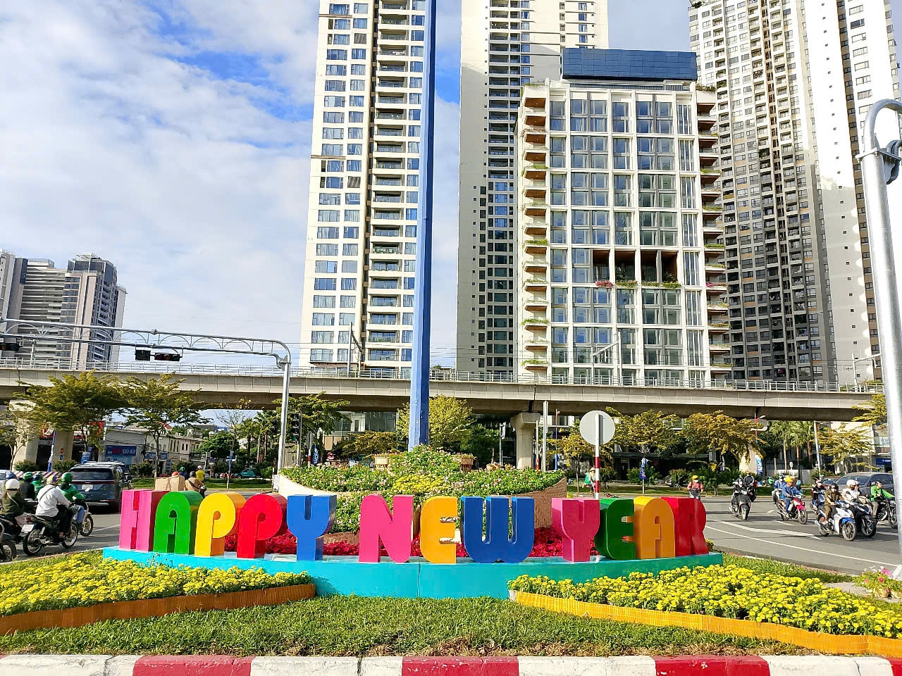 TRANG TRÍ LỄ - TẾT CALTAVIL